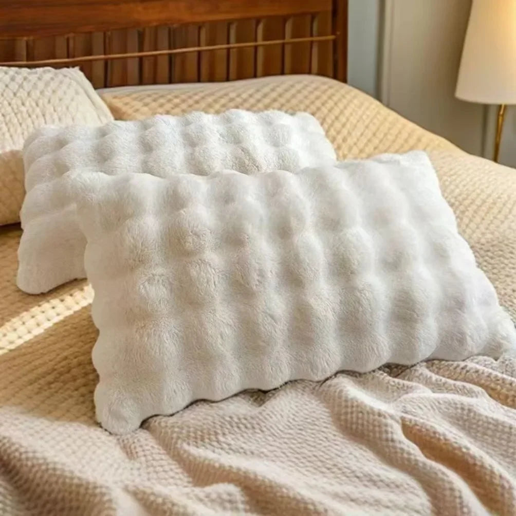 Plush Fur Pillowcases 48x74cm - Soft, Warm & Fluffy Set of 2