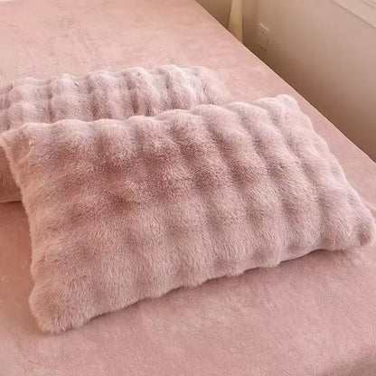 Plush Fur Pillowcases 48x74cm - Soft, Warm & Fluffy Set of 2